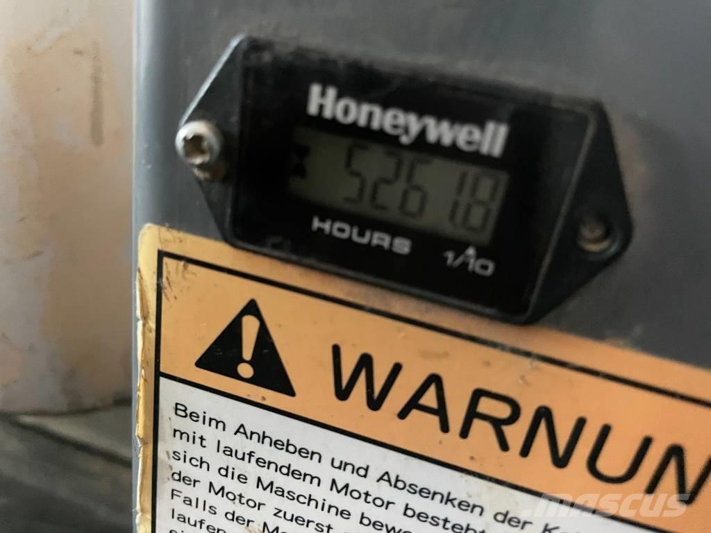 Takeuchi TB 250 Mini bageri < 7t