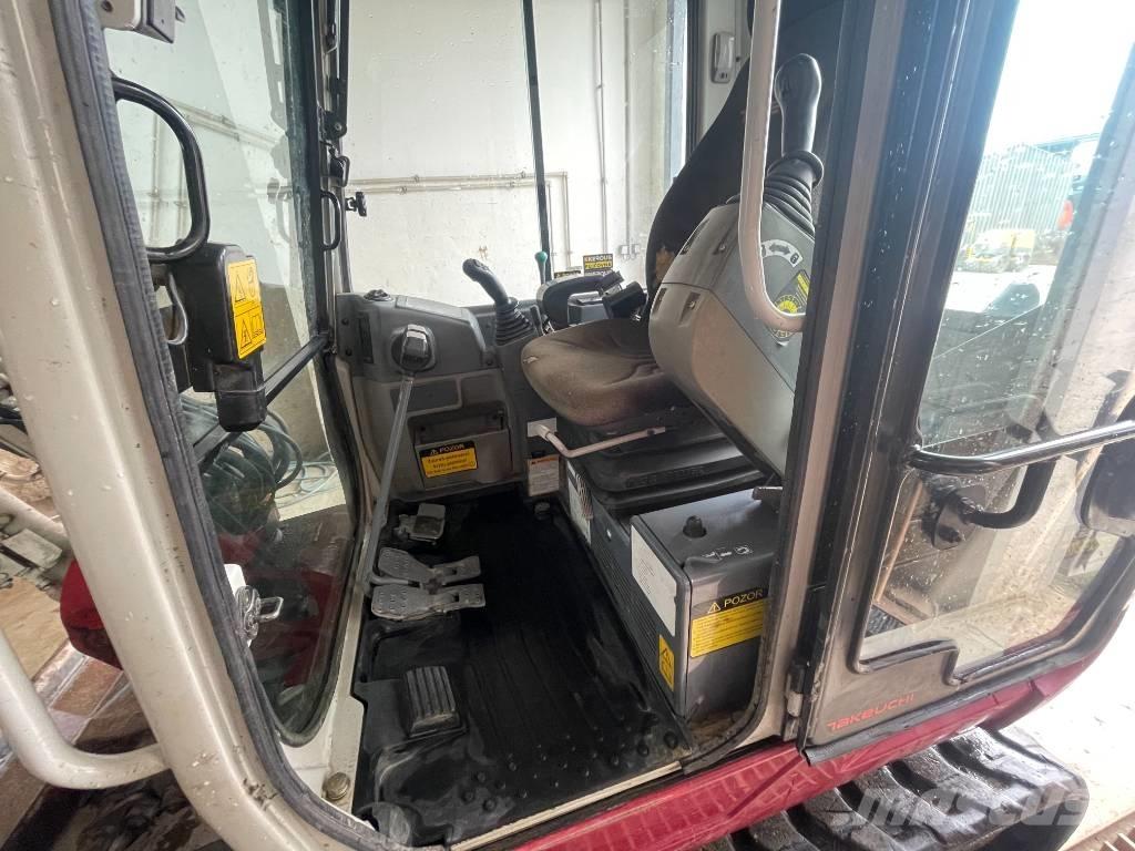 Takeuchi TB 250 Mini bageri < 7t