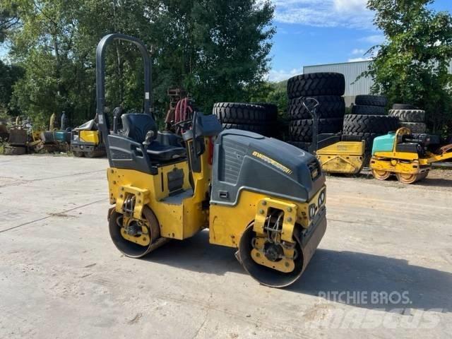 Bomag BW 100 AD M-5 Valjci sa duplim bubnjem