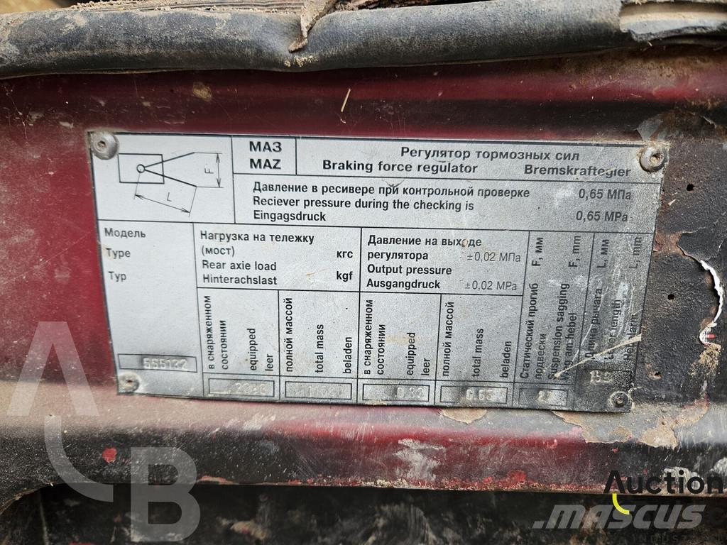 MAZ 555132 Kiperi kamioni