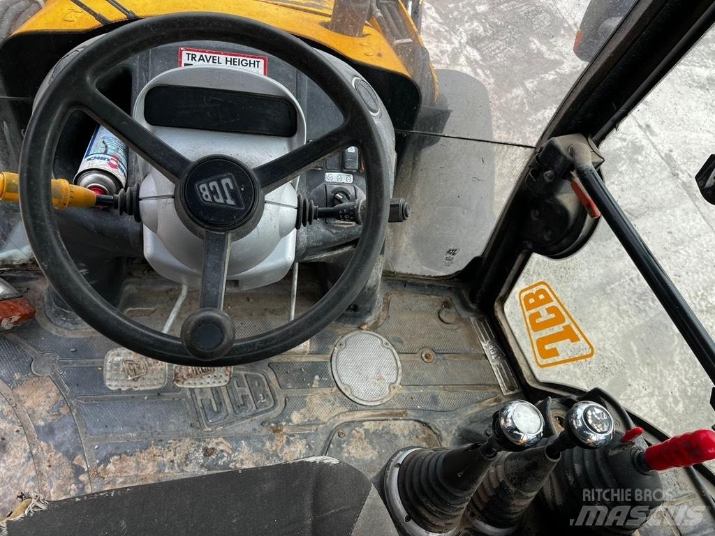 JCB 3 CX Contractor Bageri točkaši