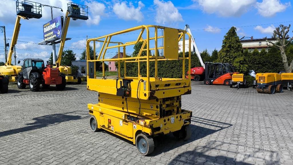 Haulotte Compact 10 Makazaste platforme