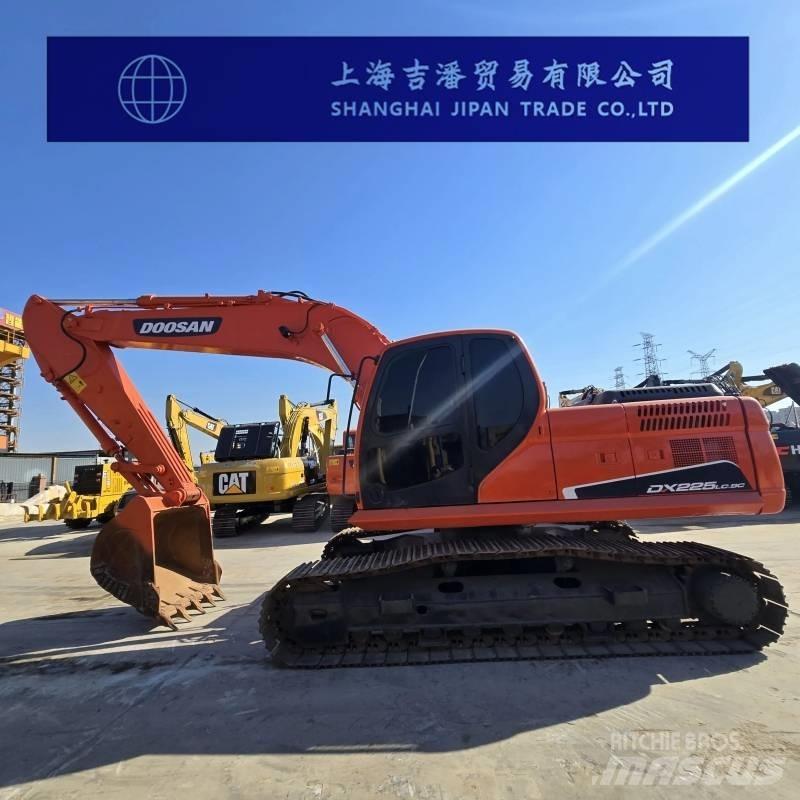 Doosan DX 225 Bageri guseničari
