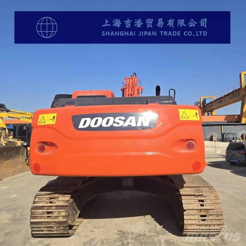Doosan DX 225 Bageri guseničari