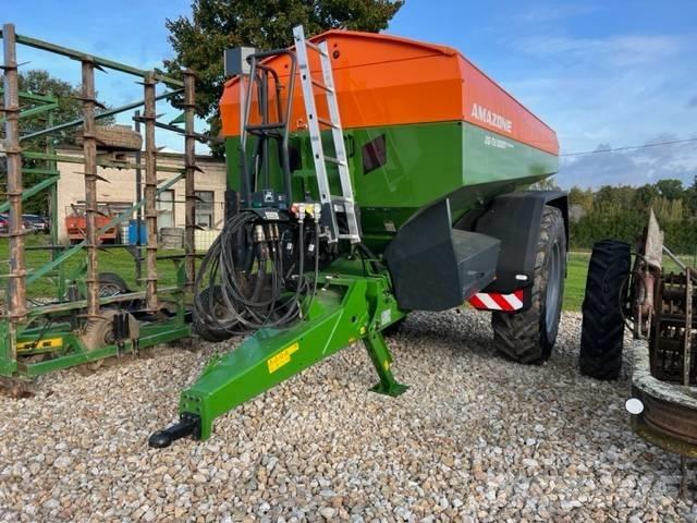 Amazone ZG-TS 10001 Rasturači mineralnog đubriva