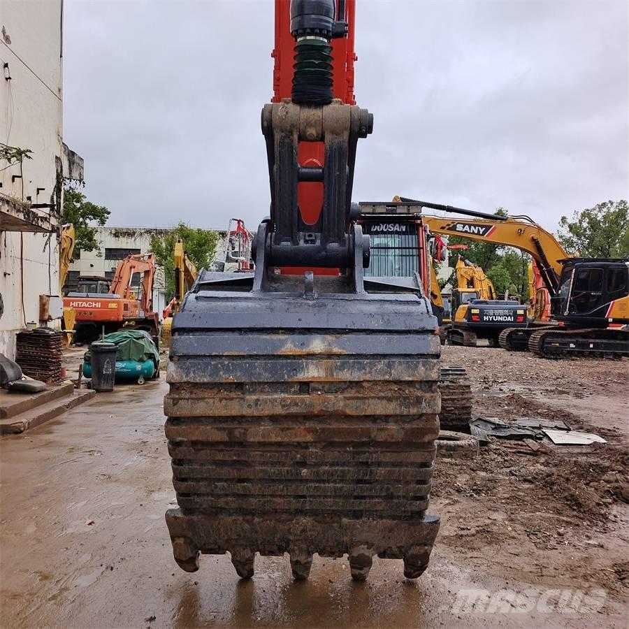 Doosan DX340LC Bageri guseničari