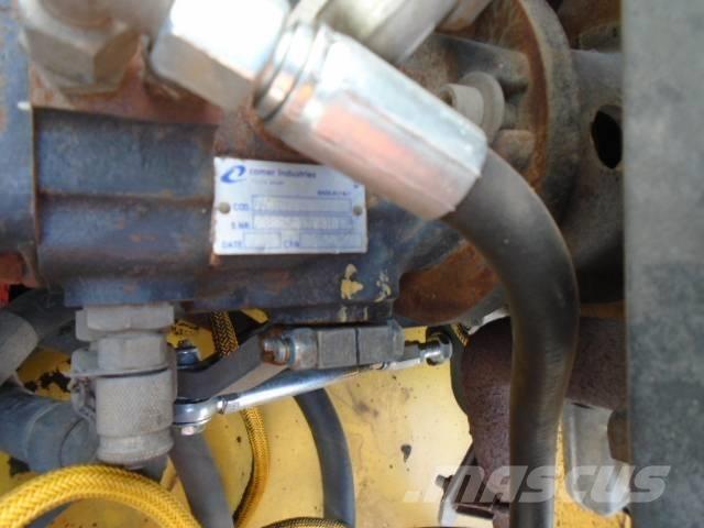 Bomag BW 900-2 Valjci sa duplim bubnjem