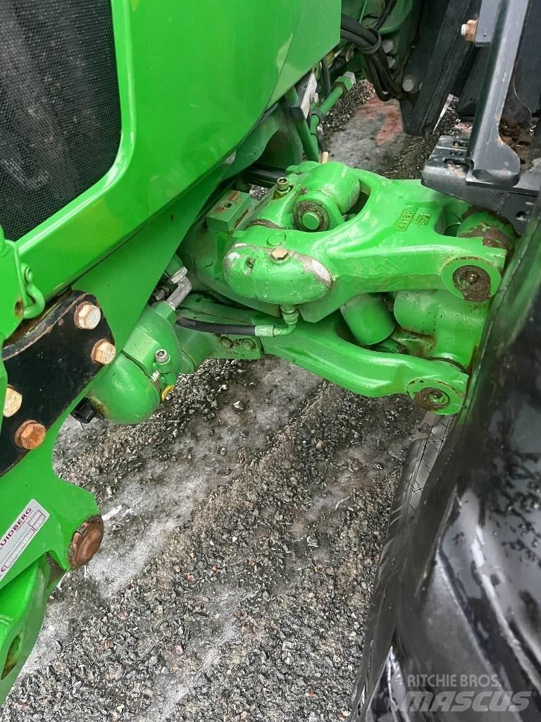John Deere 5125R Traktori