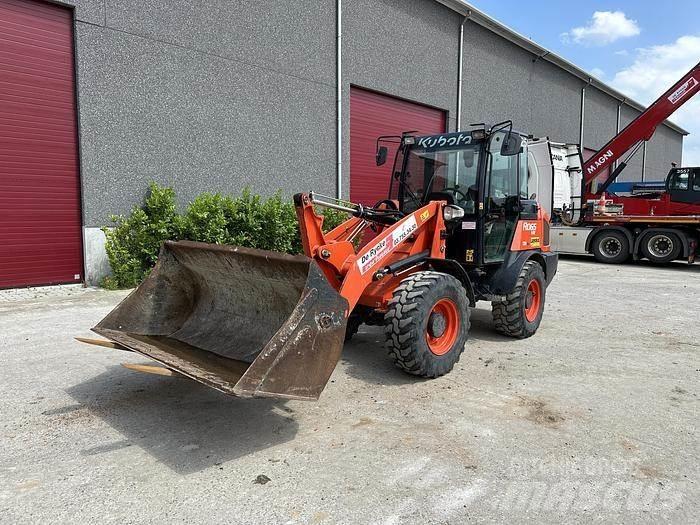 Kubota R065 Utovarivači na točkove