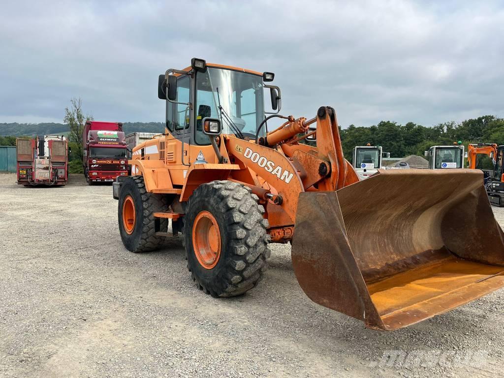 Doosan DL 200 Utovarivači na točkove
