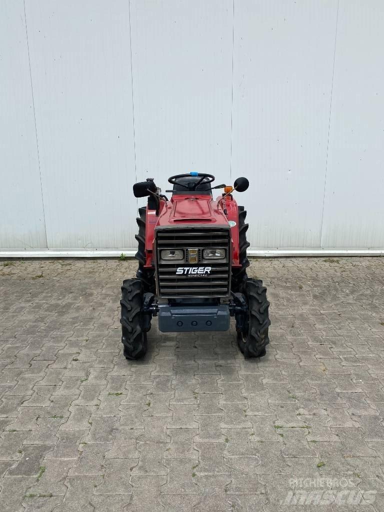 Shibaura P15 Manji traktori