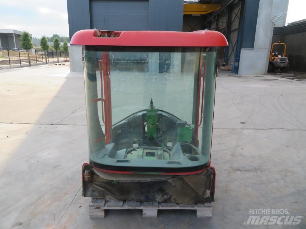Volvo L30B / L35B Kabine i unutrašnjost