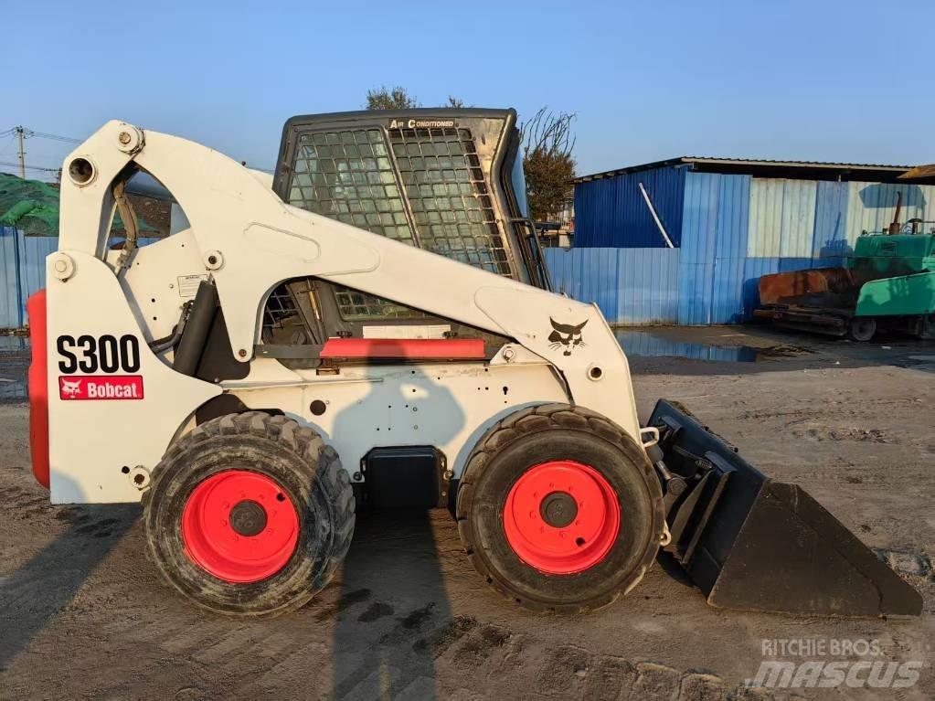 Bobcat S 300 Skid steer mini utovarivači