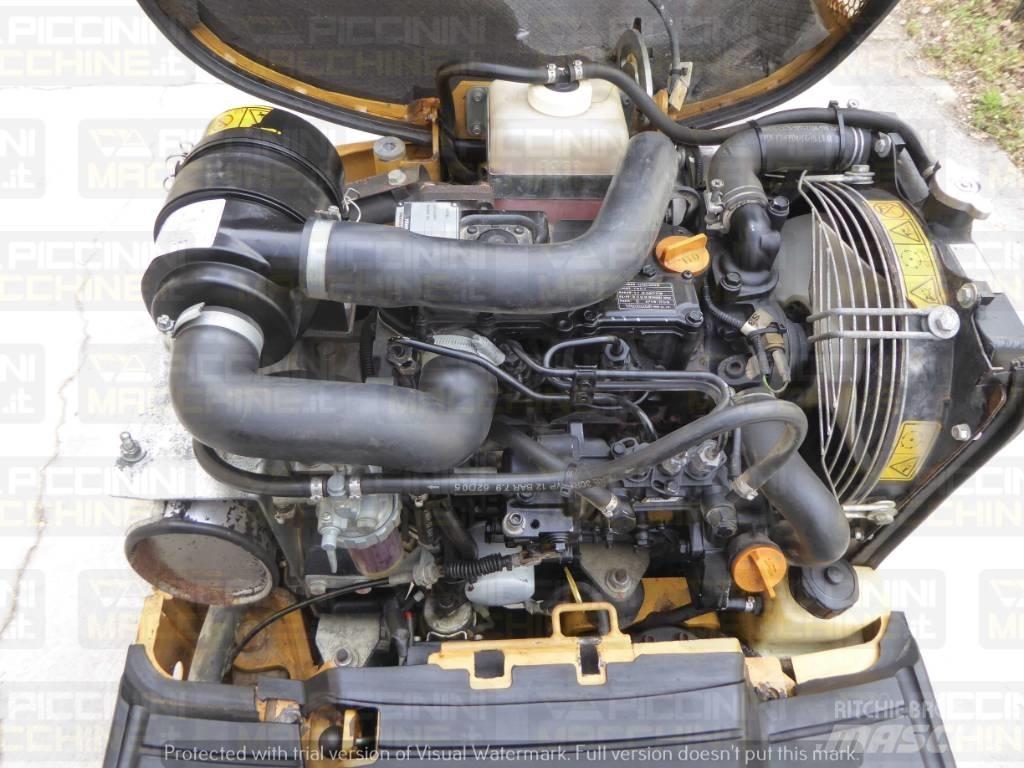 CAT 300.9D Mini bageri < 7t