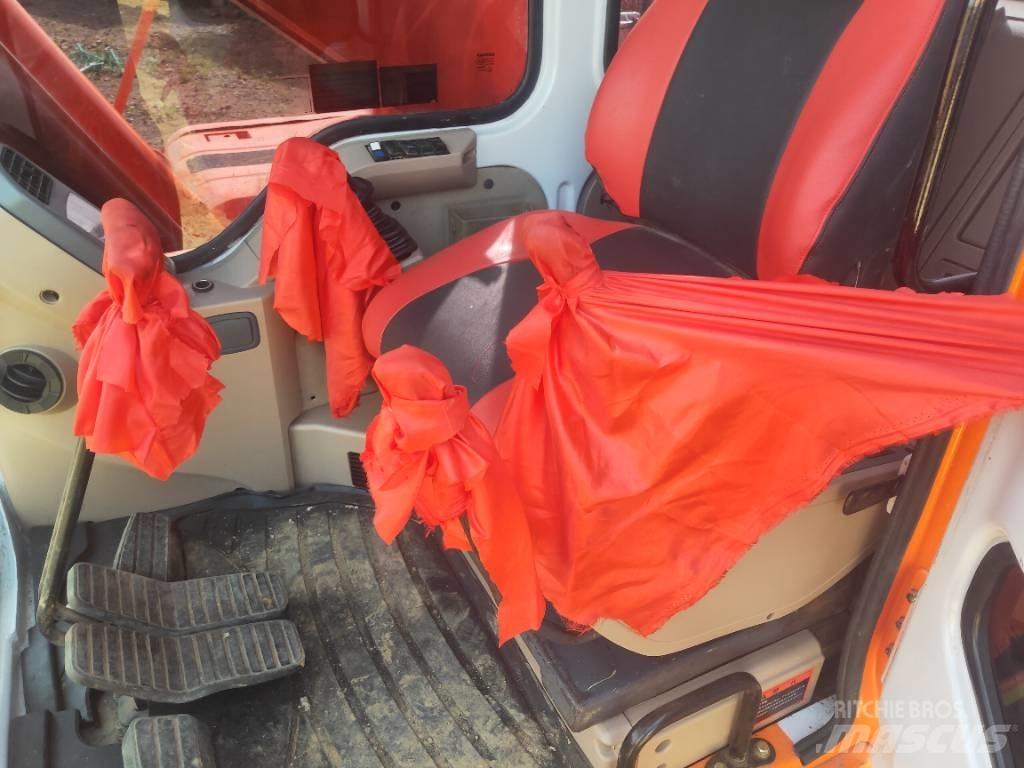 Doosan DH220LC-7 Bageri guseničari
