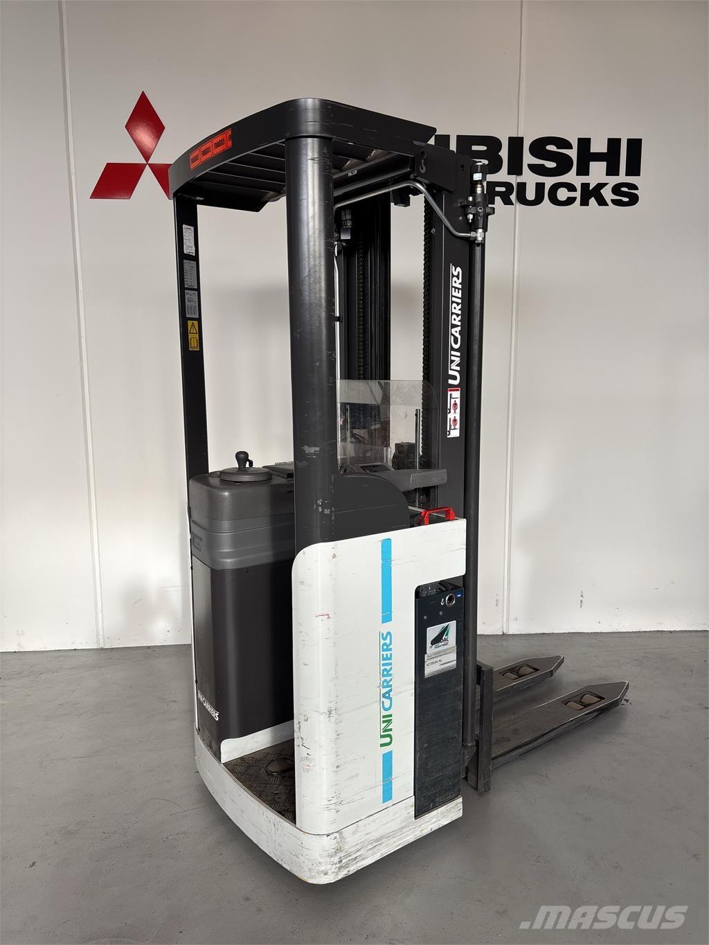 Atlet A160 Samopogonski ručni viljuškari