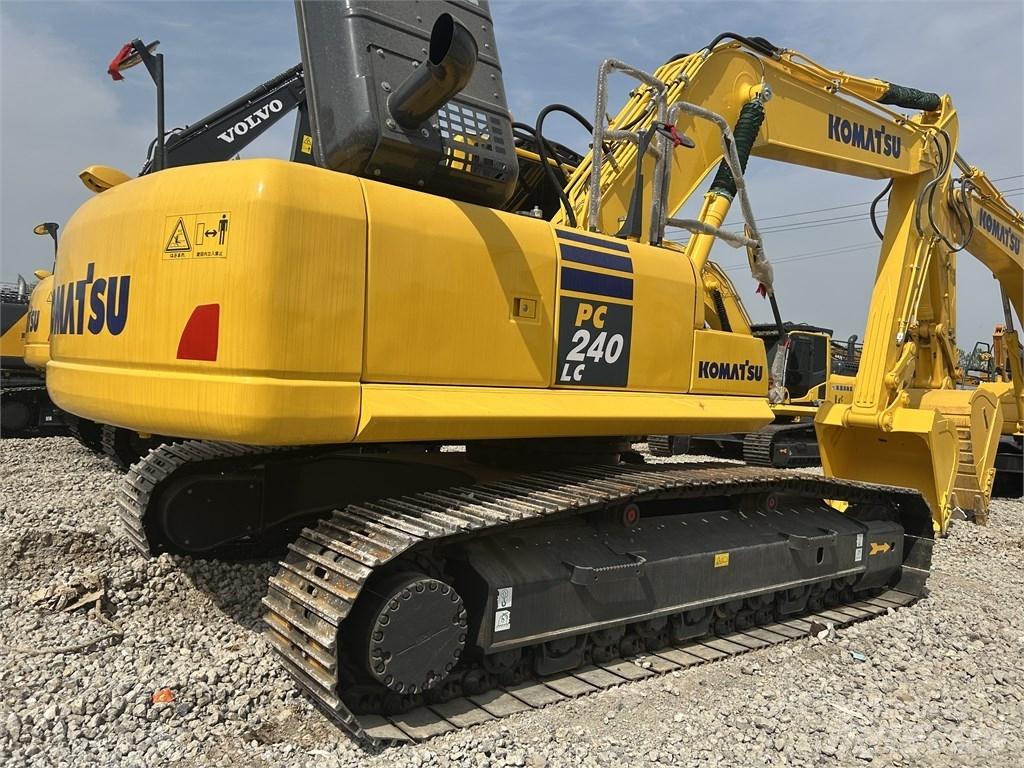 Komatsu PC 240 LC Bageri guseničari