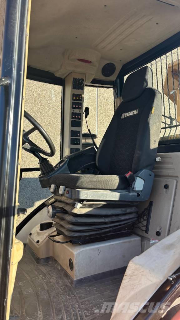 Hydrema 912 ES Zglobni damperi