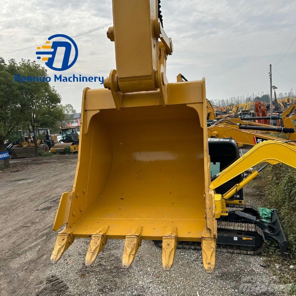 CAT 320D2 Bageri guseničari