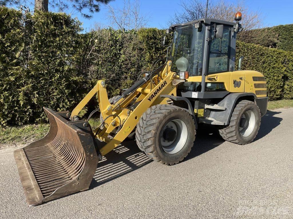 Yanmar V80 Utovarivači na točkove
