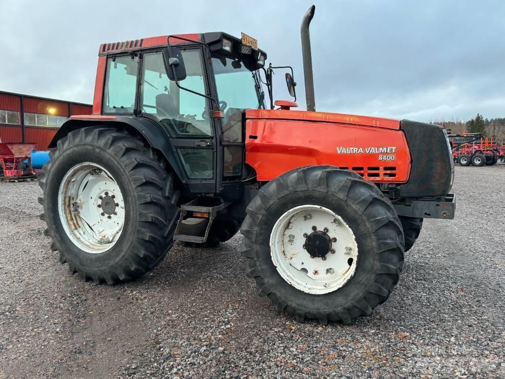 Valtra Valmet 8400 Traktori