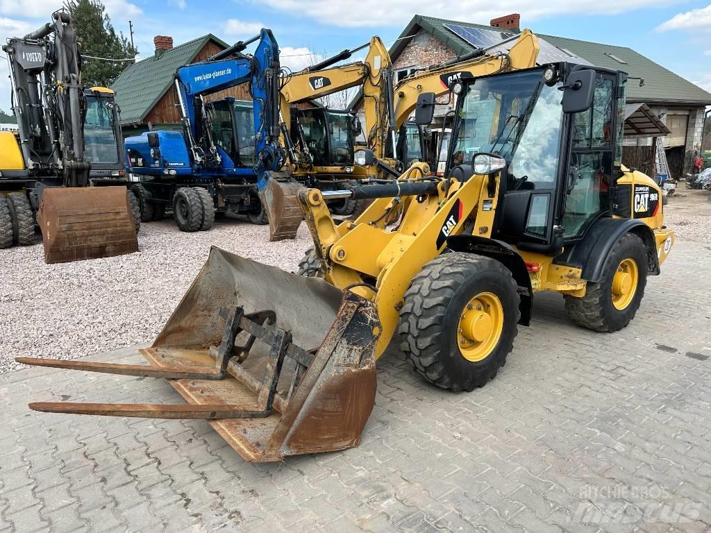 CAT 906 H 2 Utovarivači na točkove