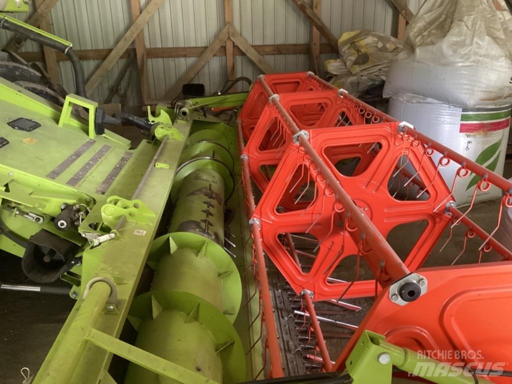 CLAAS Avero 160 Kombajni