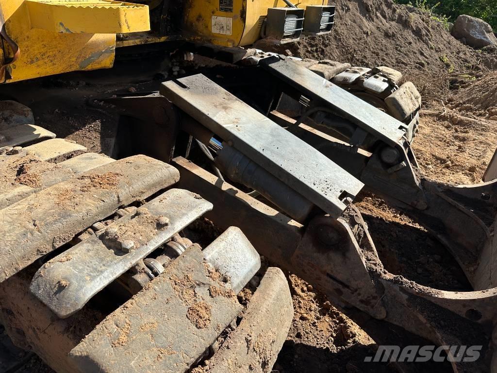 Komatsu PC 138 US-8 Bageri guseničari
