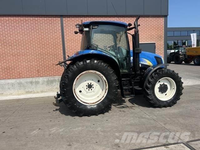 New Holland T6010 Traktori