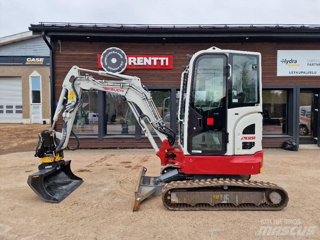Takeuchi TB 325 R Mini bageri < 7t