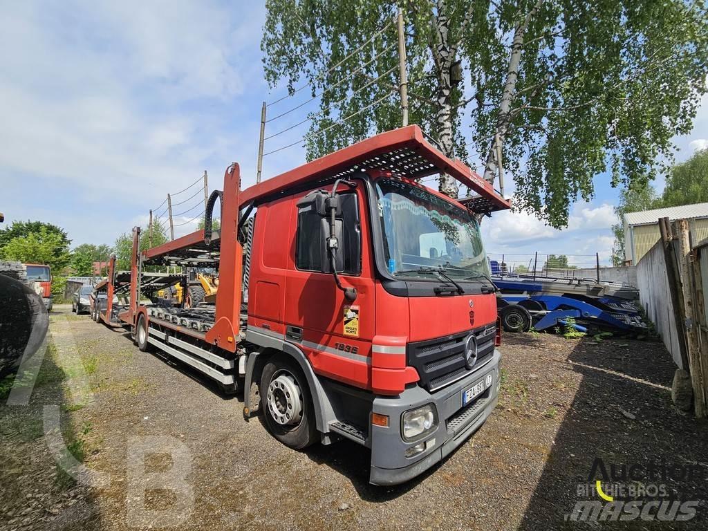 Mercedes-Benz 1836 Autotransporteri