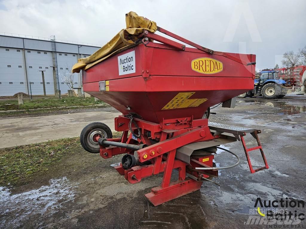 Bredal F 2 Rasturači mineralnog đubriva