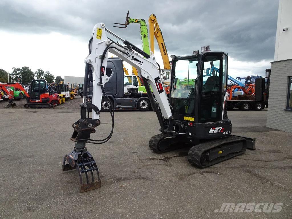 Bobcat E27Z Mini bageri < 7t