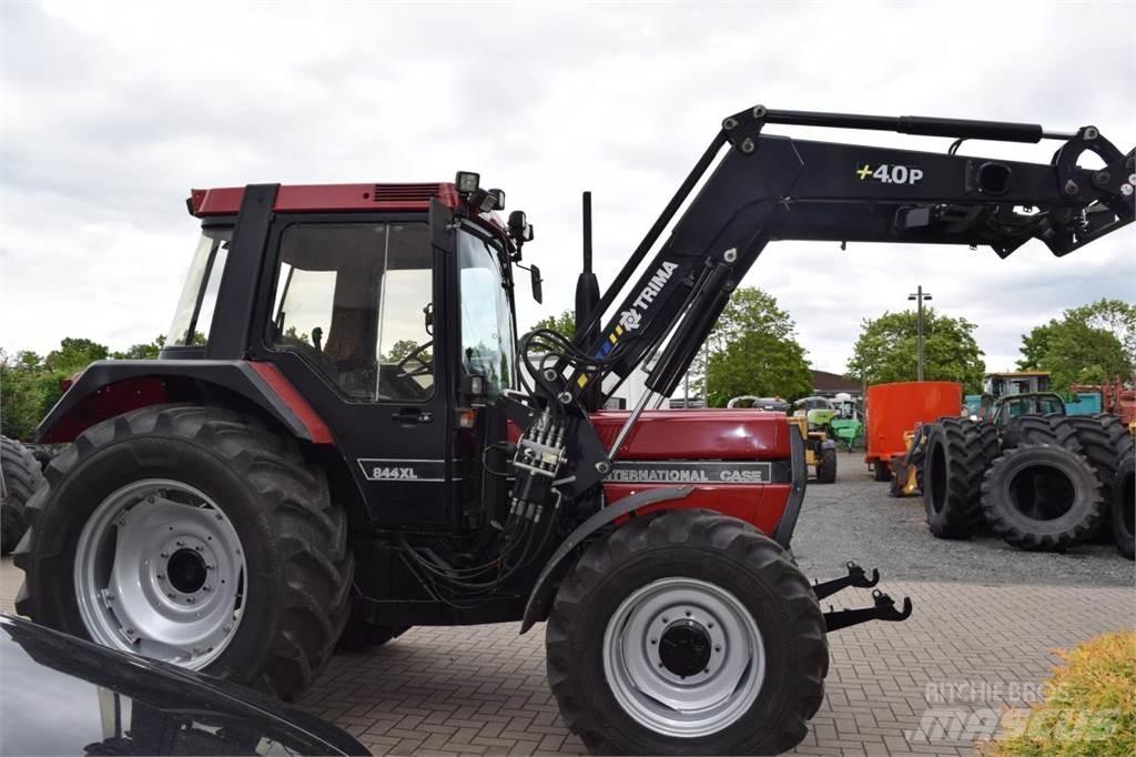 Case IH 844 A/S Traktori