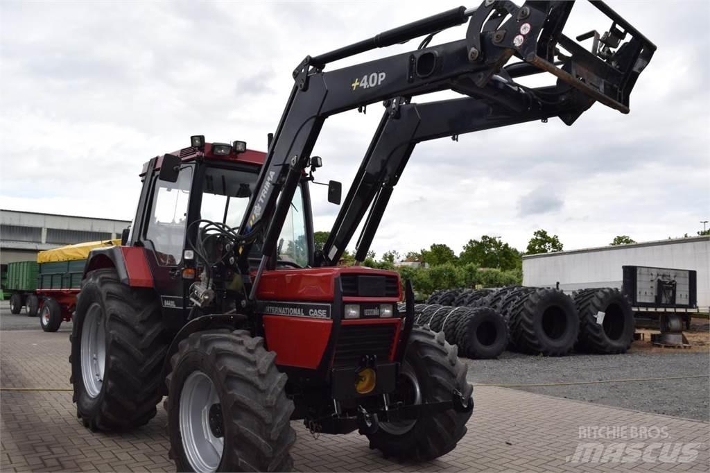 Case IH 844 A/S Traktori