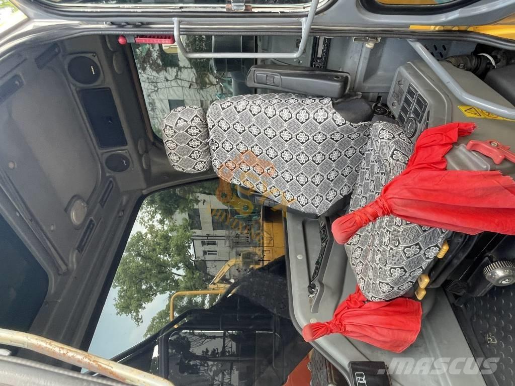 Volvo EC 200 D Bageri guseničari