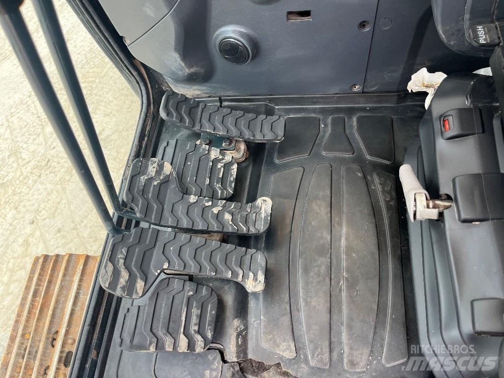 Hyundai 140LC-9A Bageri guseničari