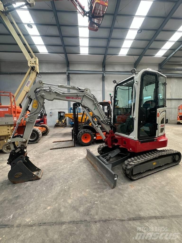 Takeuchi TB 325 R Mini bageri < 7t