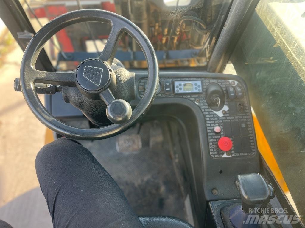 JCB TLT 35 D / 4x4 Teleskopski viljuškari