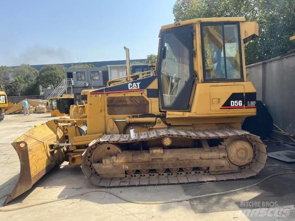 CAT D 5 G LGP Buldožeri guseničari