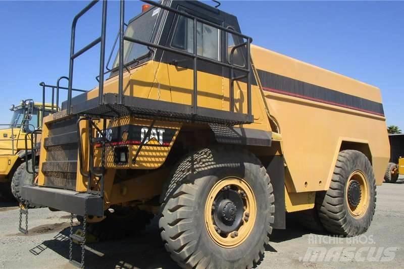 CAT 769C Kamioni cisterne