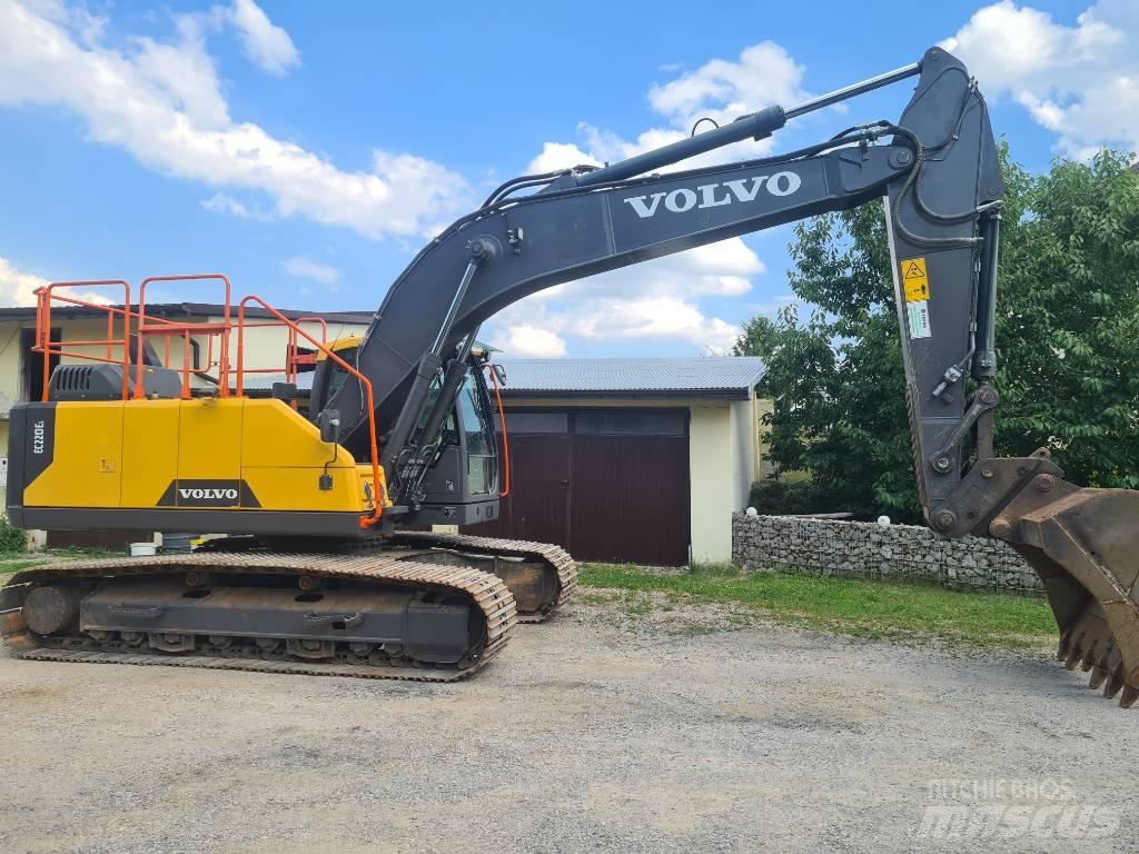 Volvo EC 220 E Bageri guseničari