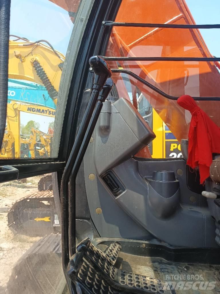 Hitachi ZX 120 Midi bageri 7t – 12t