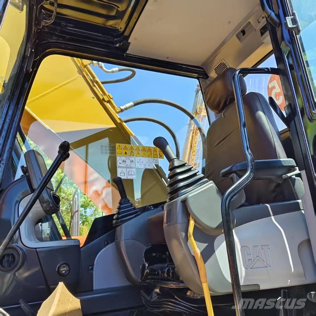 CAT 320 D Bageri guseničari
