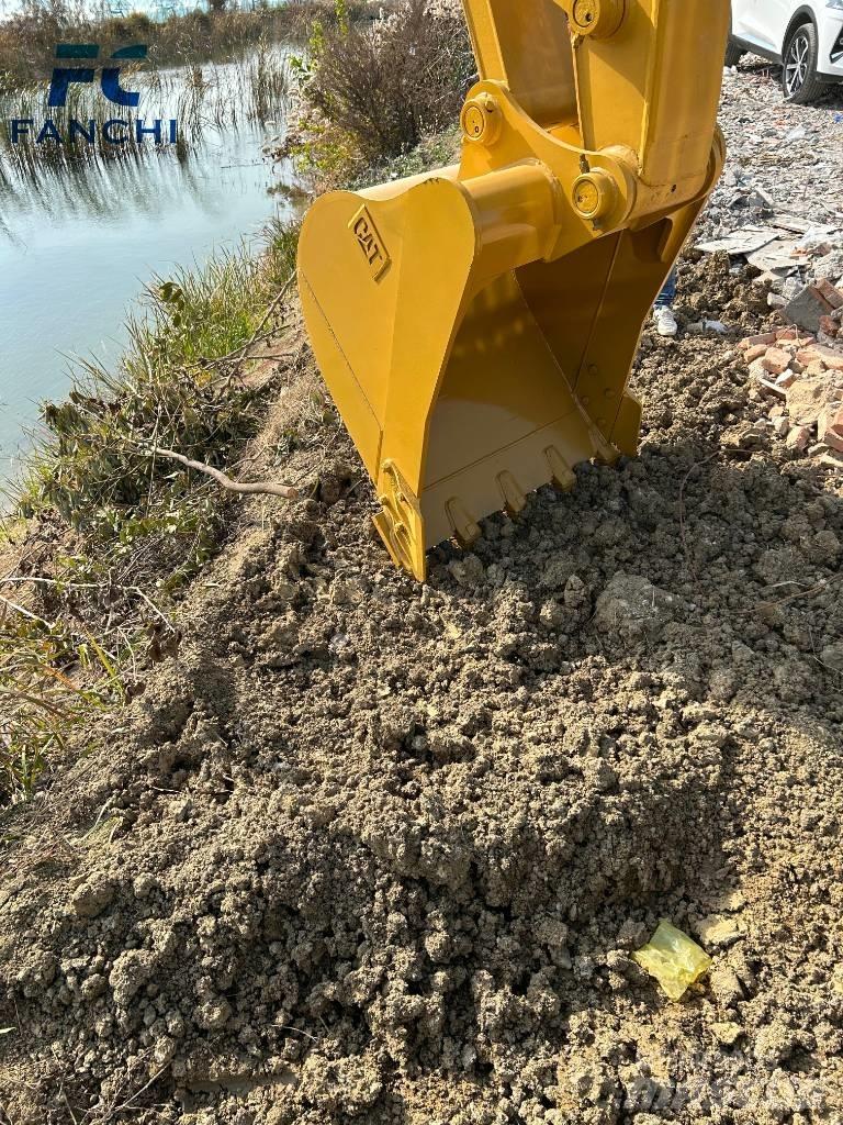 CAT 320 D Bageri guseničari