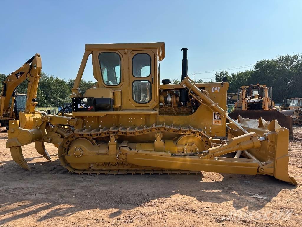 CAT D7G Buldožeri guseničari