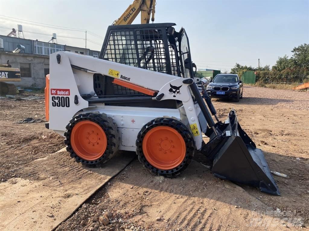 Bobcat S 300 Skid steer mini utovarivači