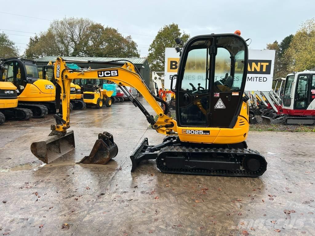 JCB 8025 ZTS Mini bageri < 7t