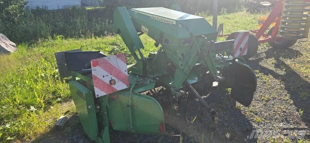 John Deere 131 Uređaji za kosačice