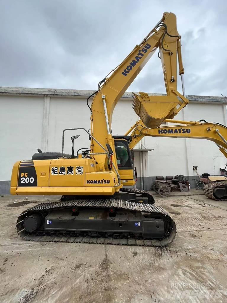 Komatsu PC 200-8N1 Bageri guseničari